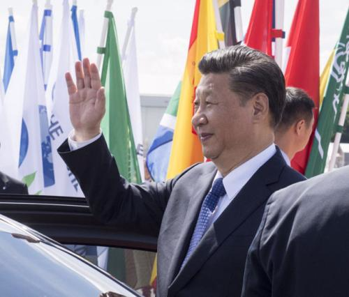 7月6日，国家主席习近平乘专机抵达德国汉堡，出席二十国集团领导人第十二次峰会。新华社记者 李学仁 摄