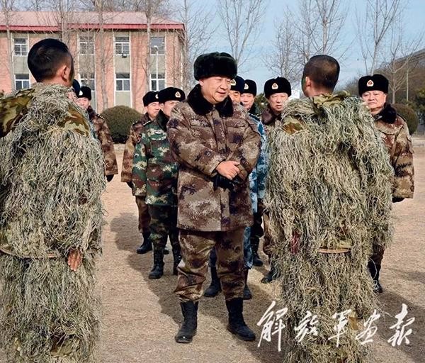 习主席视察中部战区陆军某师多幅照片刊发