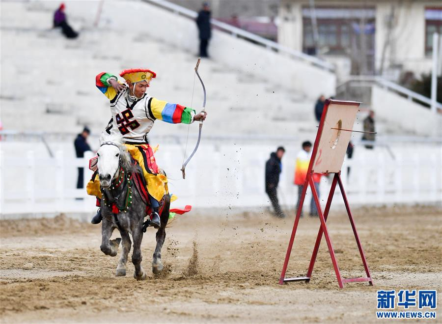 （体育）（2）民族体育——传统马术表演庆藏历新年