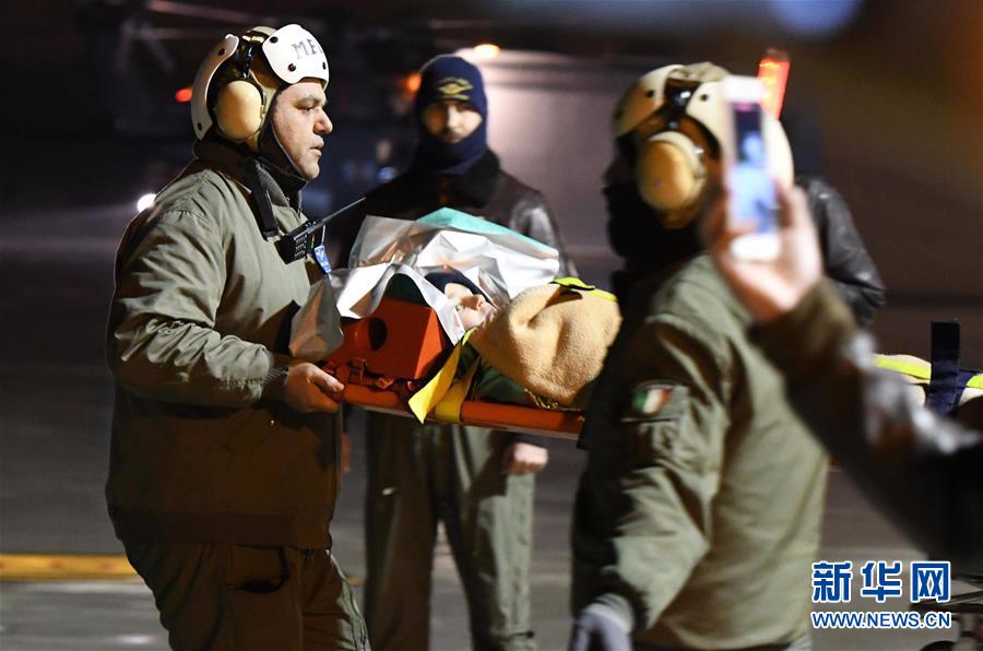 （外代一线）（1）意大利雪崩受灾酒店发现10名幸存者