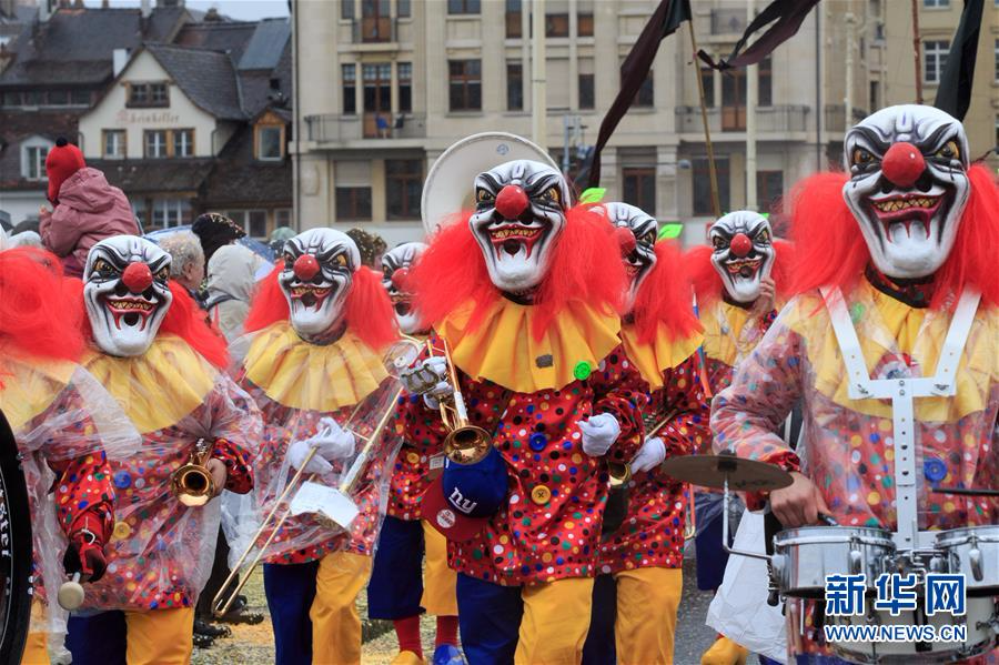 （国际）（4）巴塞尔狂欢节举行盛装游行