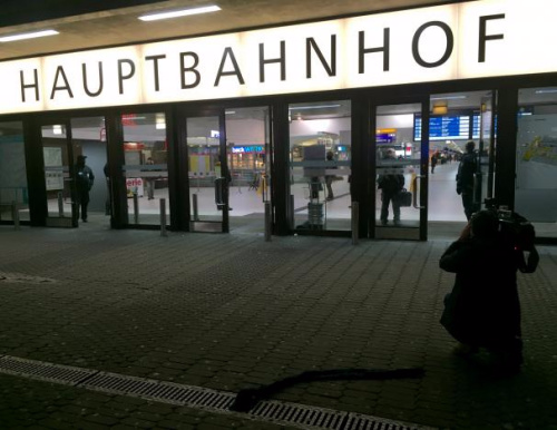 德国杜塞尔多夫中央火车站发生袭击事件。（图片来源：路透社）