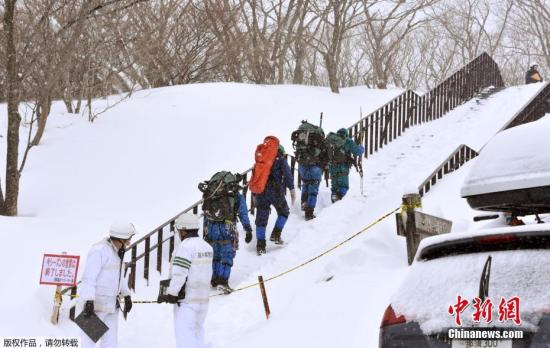 当地时间3月27日上午9时20分左右，日本栃木县那须町的“那须温泉家庭滑雪场”发生雪崩，正在此地进行登山训练的数名高中生不幸被卷入。截至发稿时，已确认6人心肺功能停止、3人行踪不明、3人受伤。