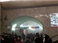 俄罗斯圣彼得堡地铁发生两起爆炸 造成至少10人死亡