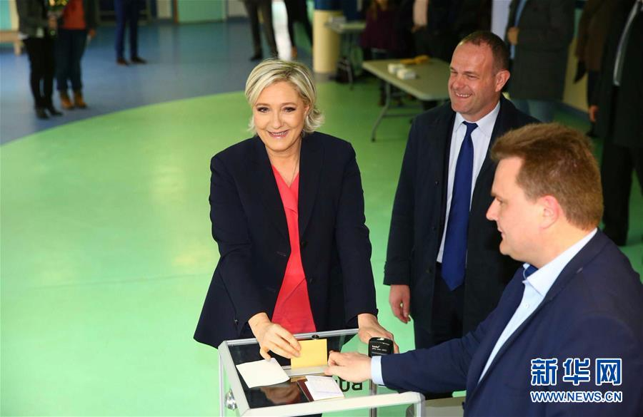 （国际）（1）勒庞参加法国总统选举第二轮投票