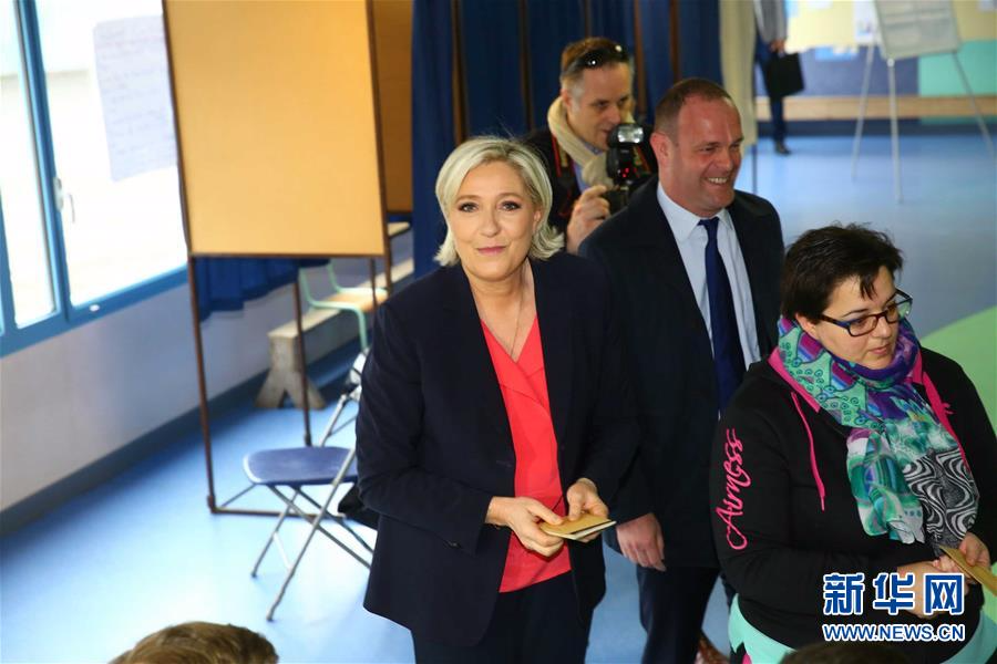 （国际）（2）勒庞参加法国总统选举第二轮投票