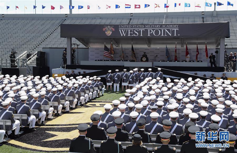 （国际）（6）美国西点军校举行毕业典礼