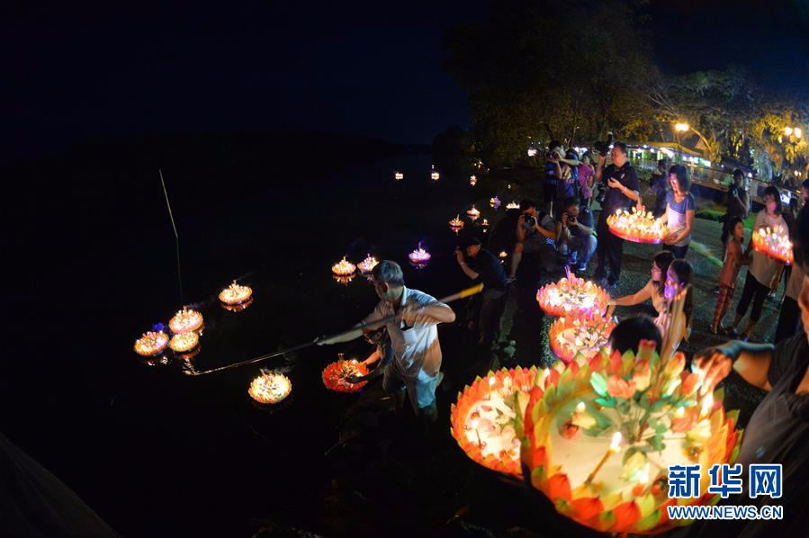（XHDW）（1）泰国侨民在文莱庆祝水灯节