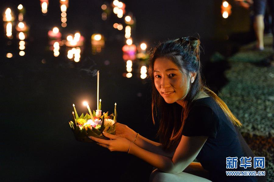 （XHDW）（3）泰国侨民在文莱庆祝水灯节