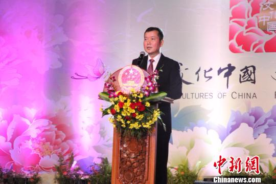 中国驻登巴萨总领馆与巴厘省政府欢庆中国春节