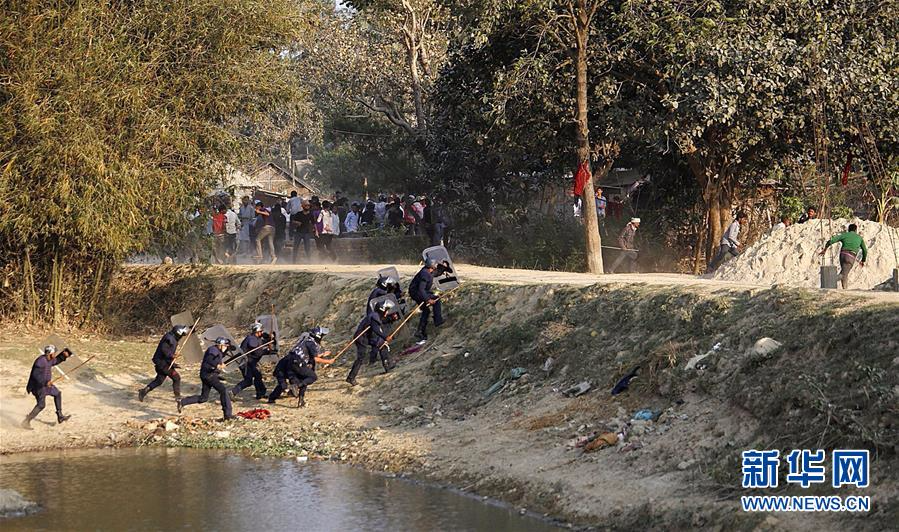 （外代一线）（2）尼泊尔南部城镇爆发冲突致多人死亡