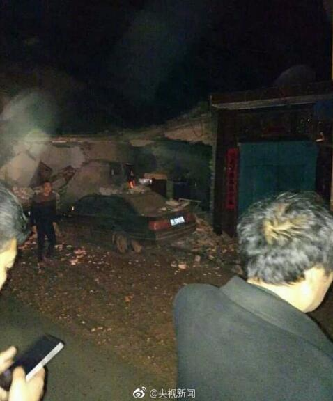 山西浮山县一民宅爆炸 6人无生命体征3人被埋