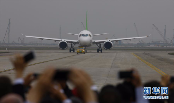 （新华视点·图片版）（3）中国首款国际主流水准的干线客机C919首飞成功