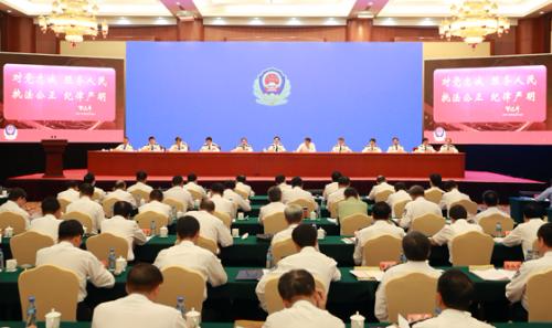 7月11日，全国公安厅局长座谈会在贵阳召开。