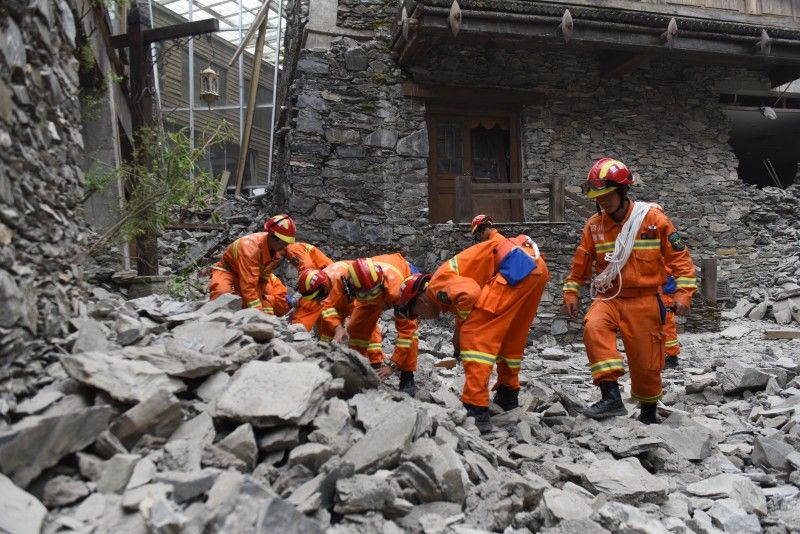九寨沟地震已造成23人死亡493人受伤