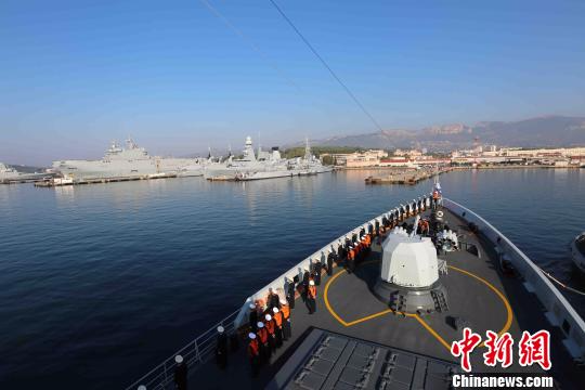 中国海军第二十六批护航编队访问法国