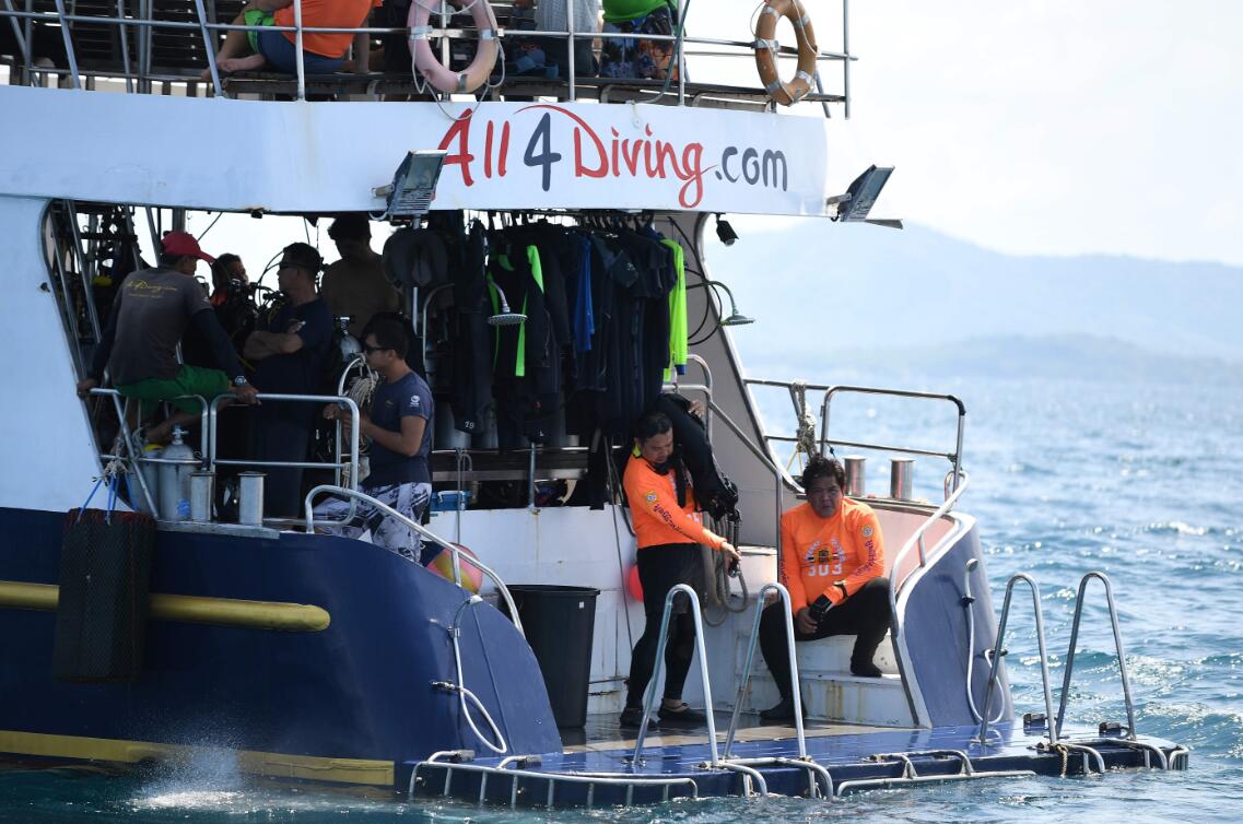 泰翻船黄金救援时间过半 33名中国人遇难 仍有23人失踪