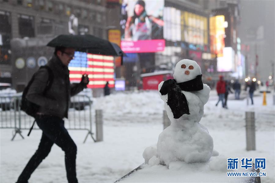 （国际）（8）美国东北部遭遇暴风雪