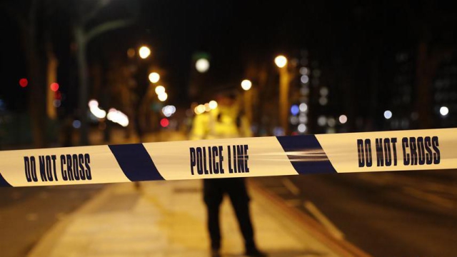 英国议会大厦附近发生恐怖袭击事件致5人死亡