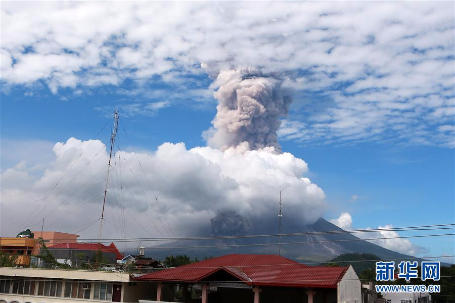 （国际）（5）菲律宾马荣火山持续喷发