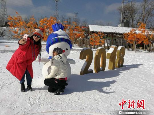 回村过年催热乡村旅游新兴景区受全家游青睐